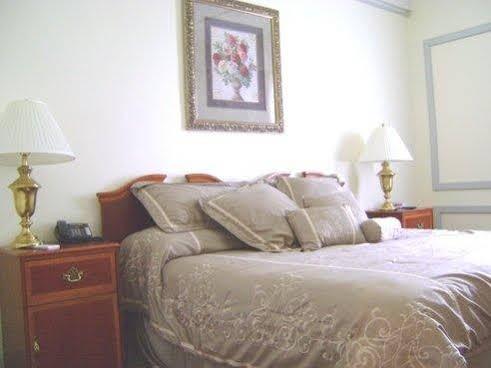The George Hotel 3*